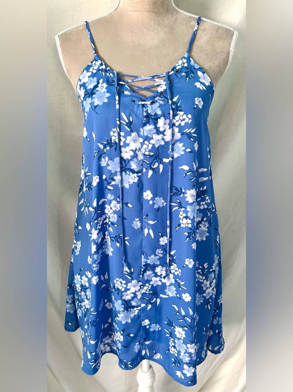Mimi Chica Retro Blue Monochromatic Floral Lace Up Swing Dress, Size S